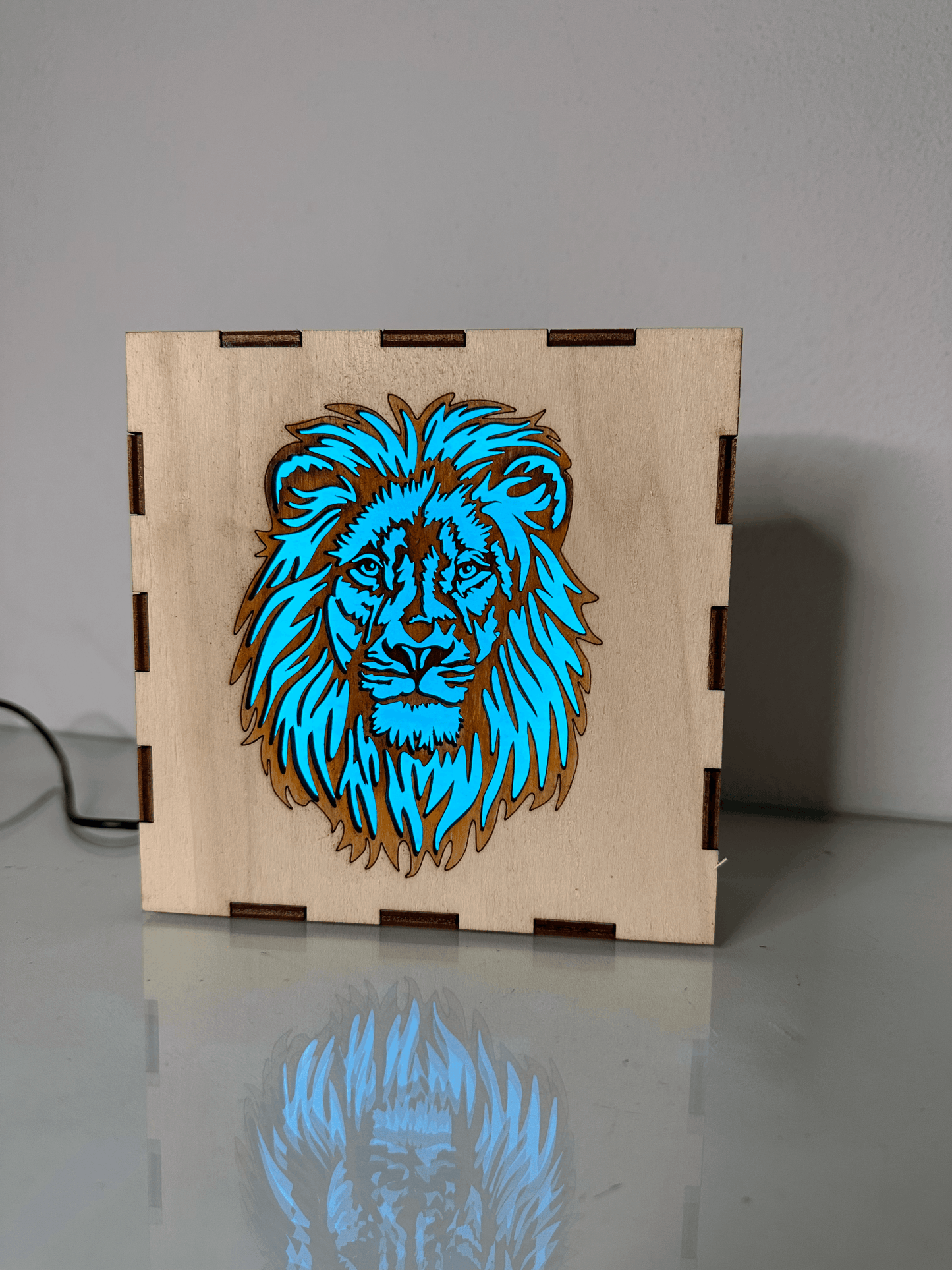 LAMPADA IN LEGNO